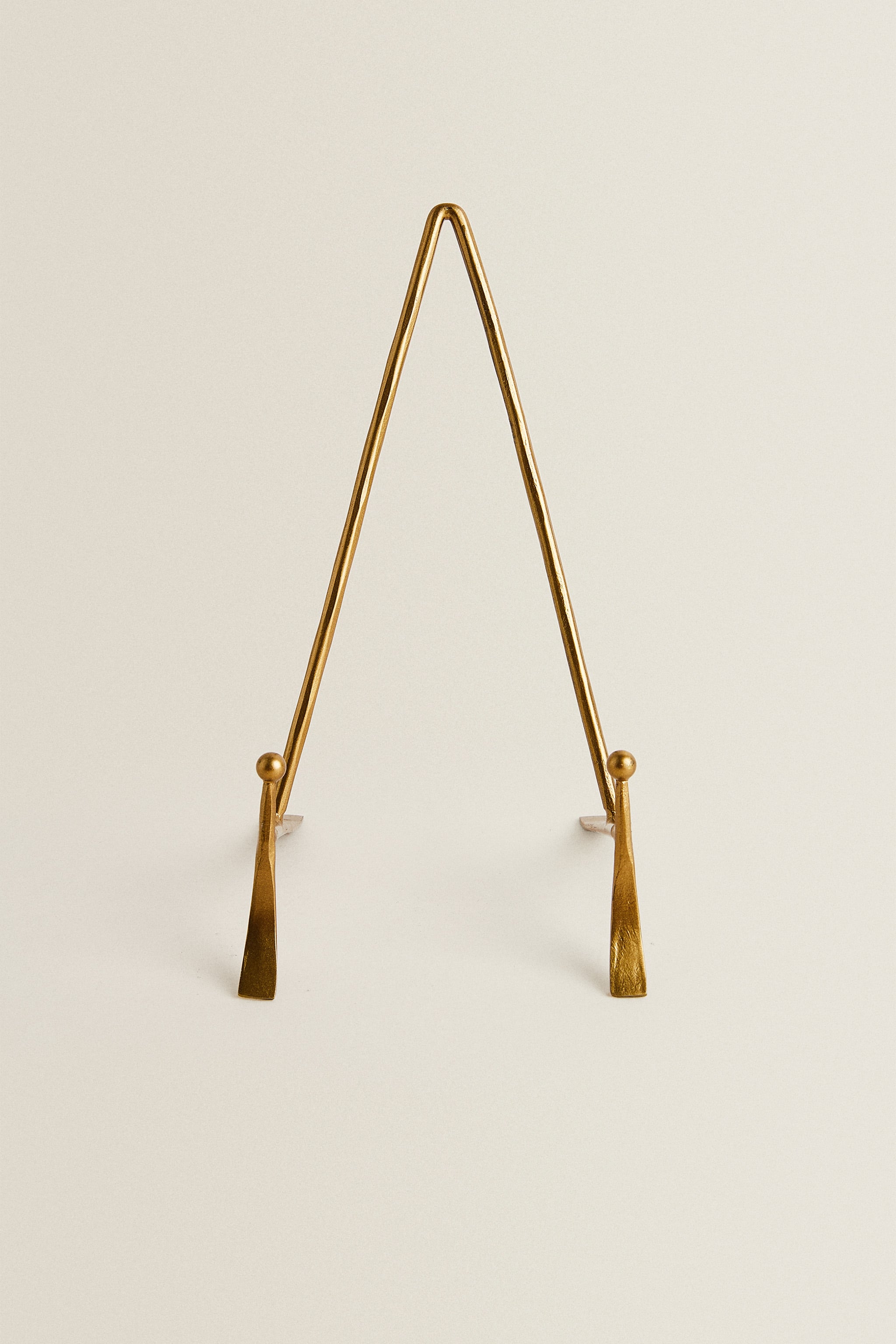 GOLD METAL DISPLAY STAND