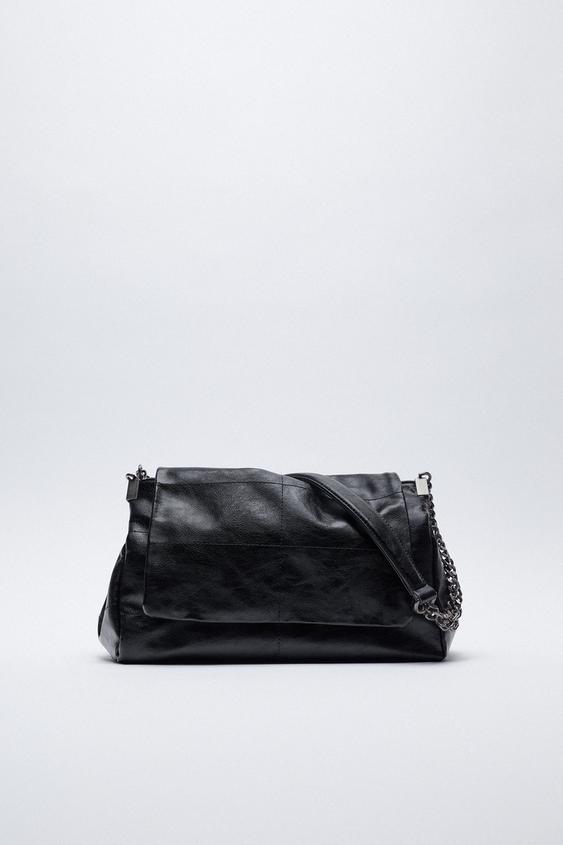 BOLSA TIRACOLO COM ABA ROCK - Preto | ZARA Brasil