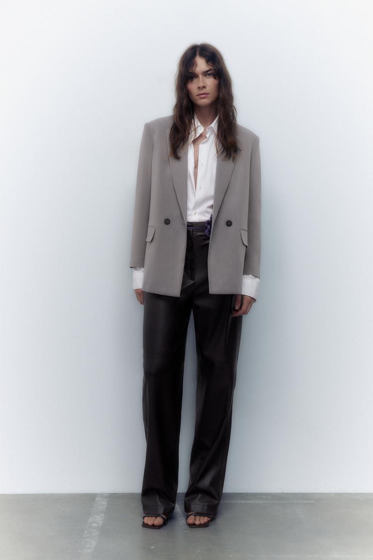 DOUBLE-BREASTED OVERSIZED BLAZER