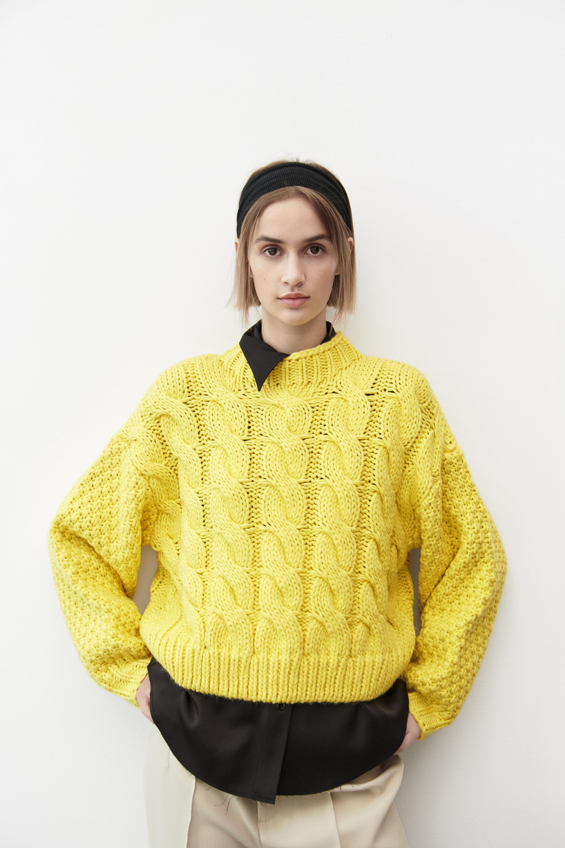 Zara CABLE KNIT SWEATER 148911899300
