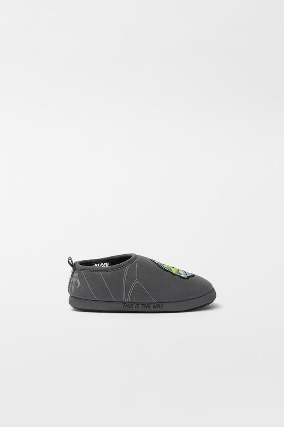 STAR WARS Pantofole da uomo di Darth Vader del lato oscuro STAR WARS Pantofole da uomo di Darth Vader del lato oscuro