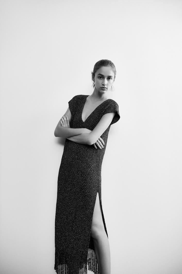 KNIT TUNIC WITH FRINGING