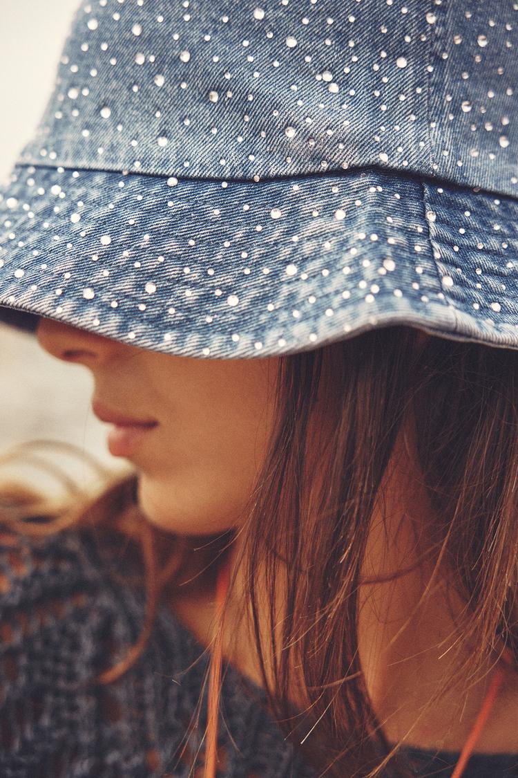 DENIM BUCKET HAT WITH RHINESTONES