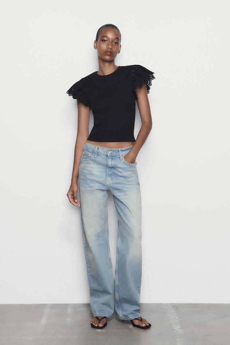 RIBBED TOP WITH CROCHET RUFFLE DETAILS