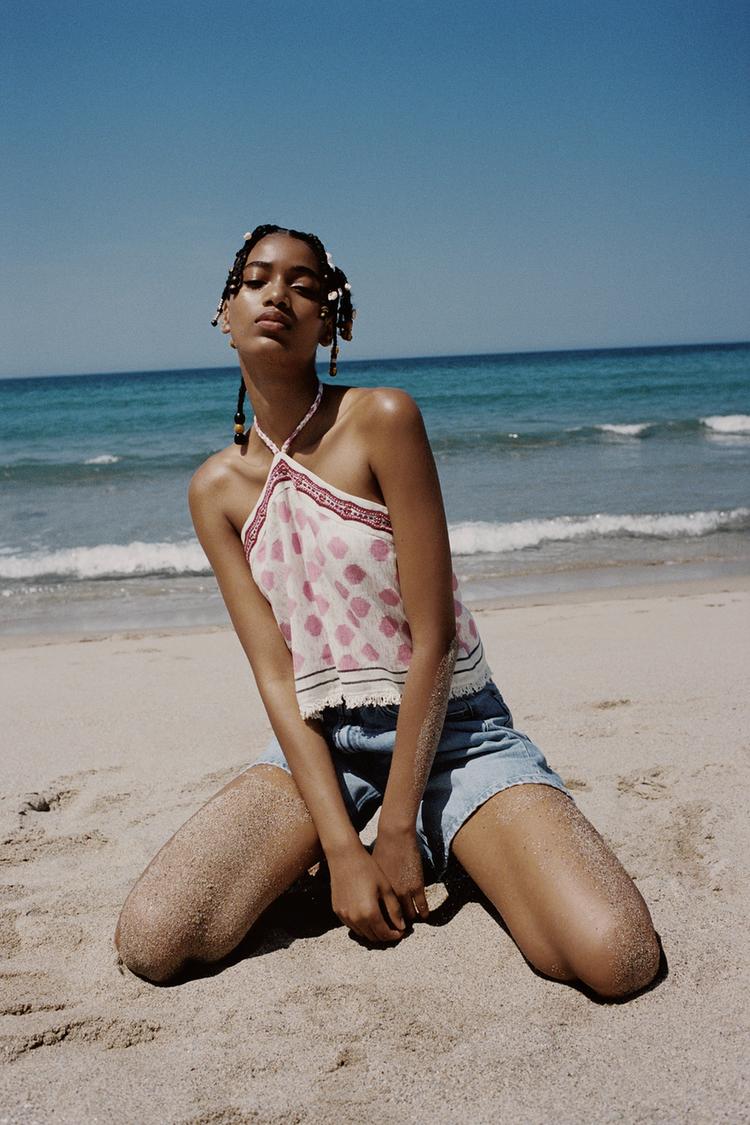 EMBROIDERED HALTERNECK TOP