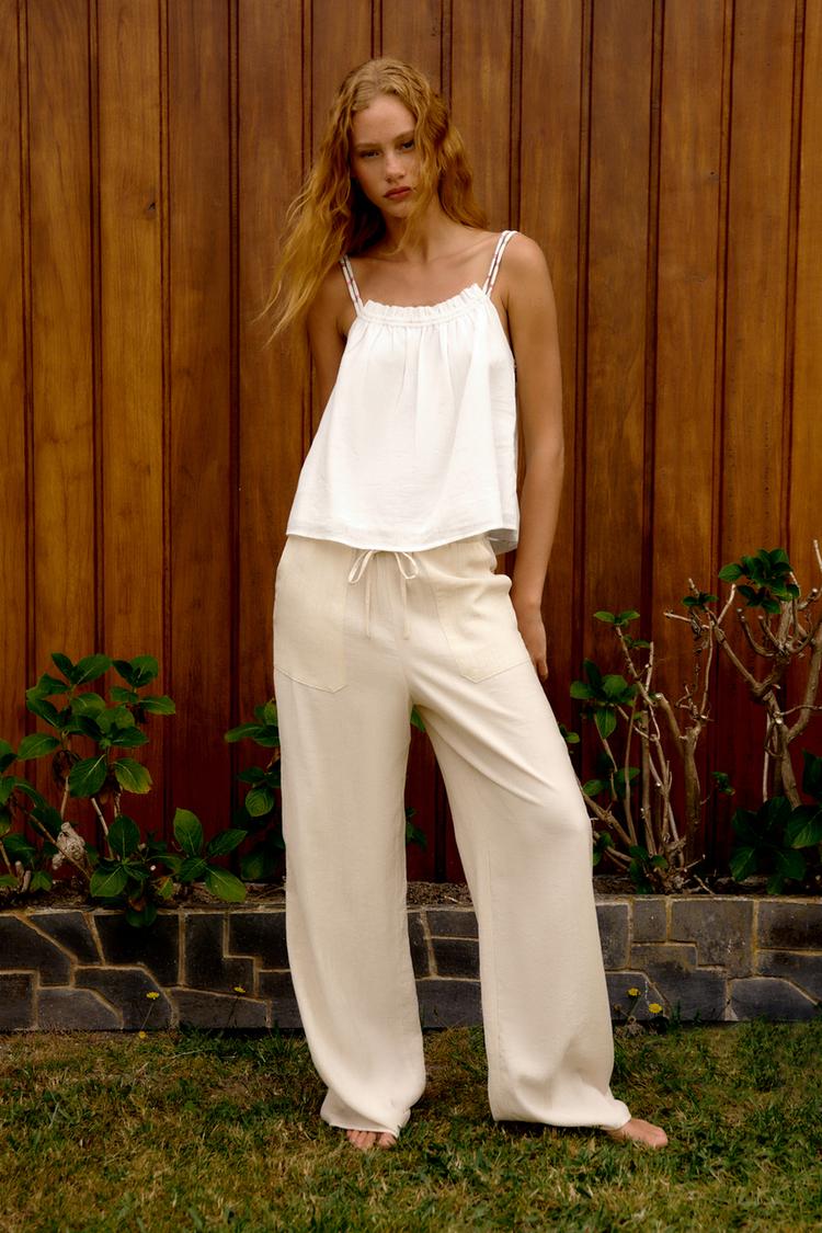 CHIFFON TOP WITH TOPSTITCHING