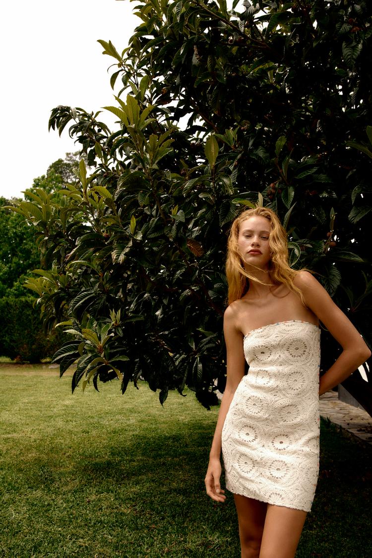 CROCHET STRAPLESS DRESS