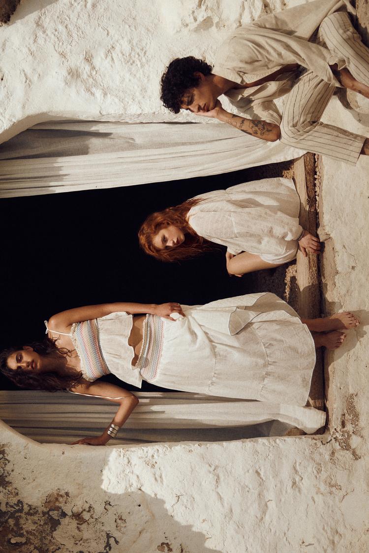 LONG SKIRT WITH A RUBBERISED WAISTBAND