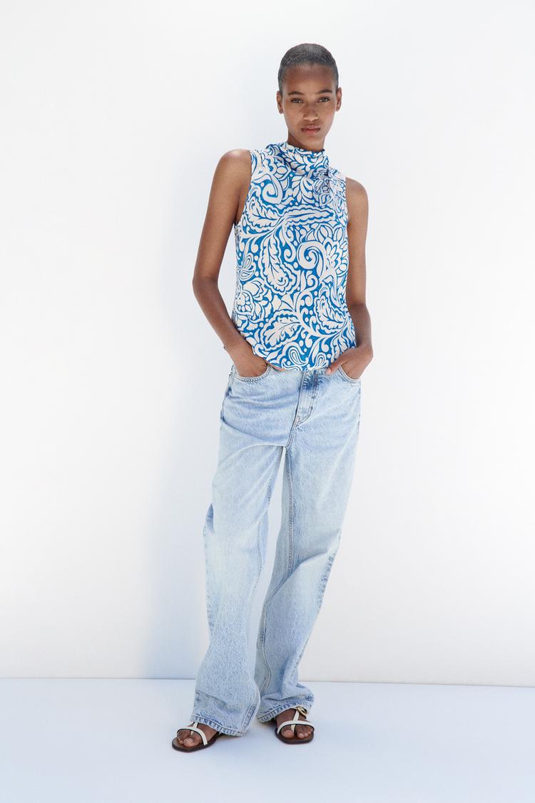 PRINTED TOP WITH BOW