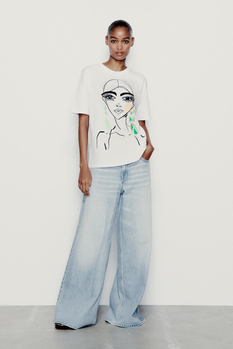 EMBROIDERED GIRL T-SHIRT