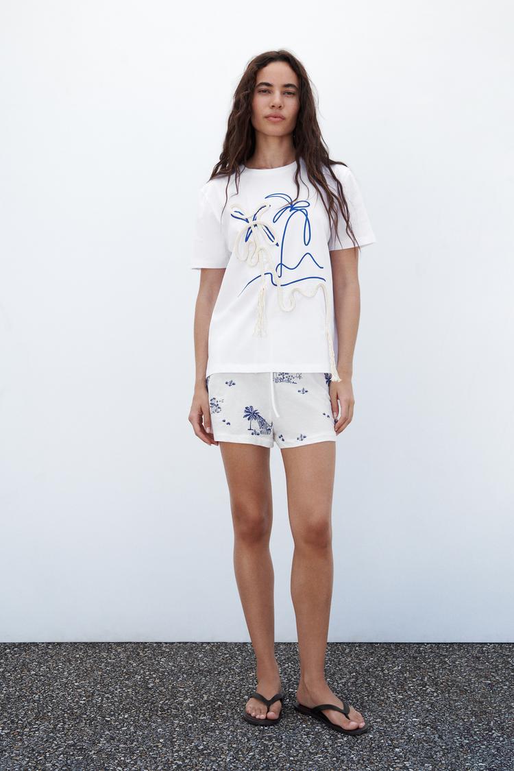 EMBROIDERED SHORTS