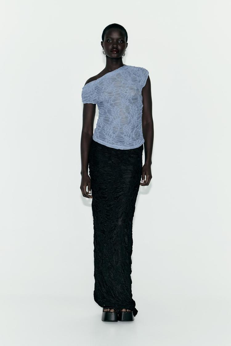 ASYMMETRIC GATHERED LACE TOP