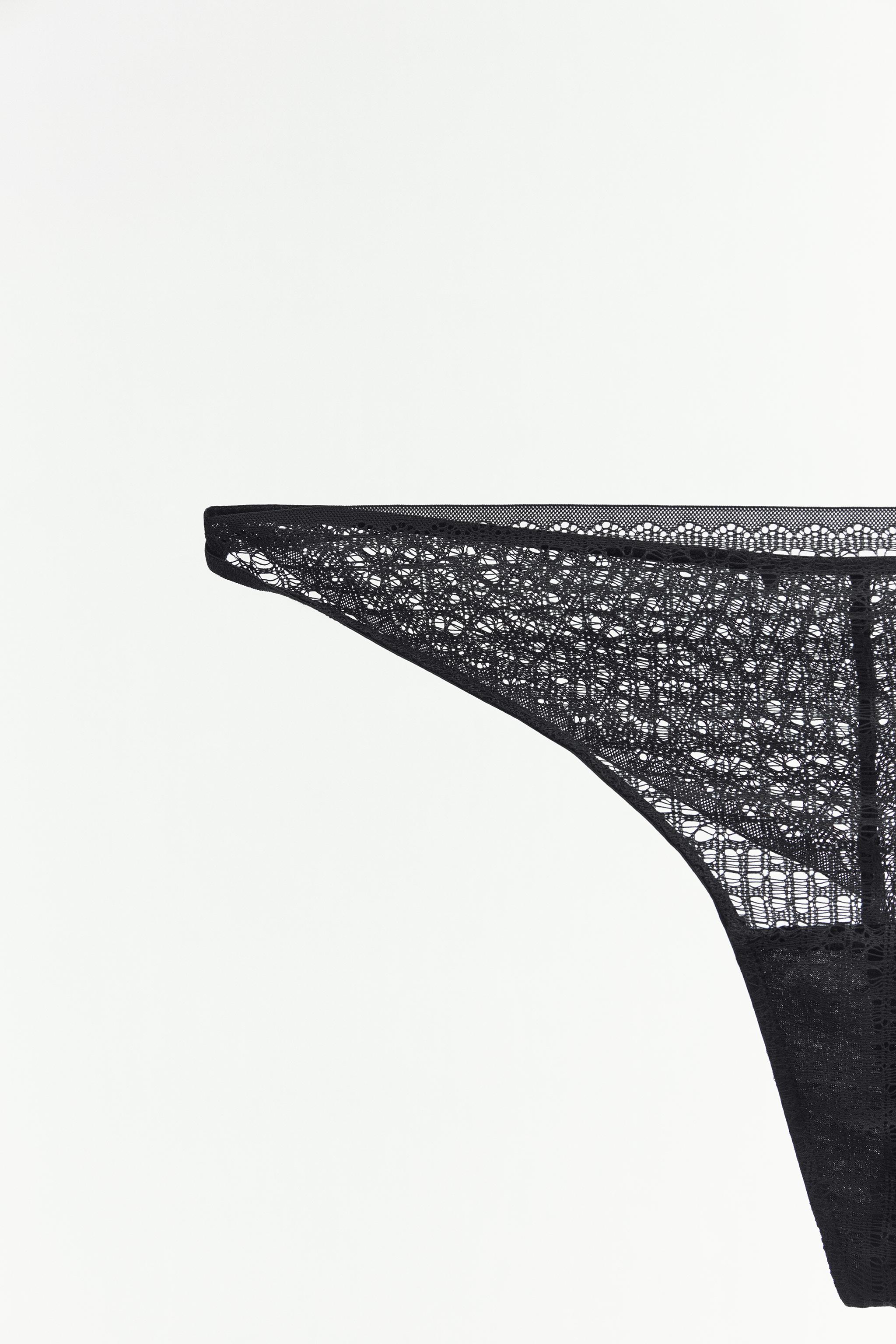 Zara LACE HIPSTER THONG | Mall of America®