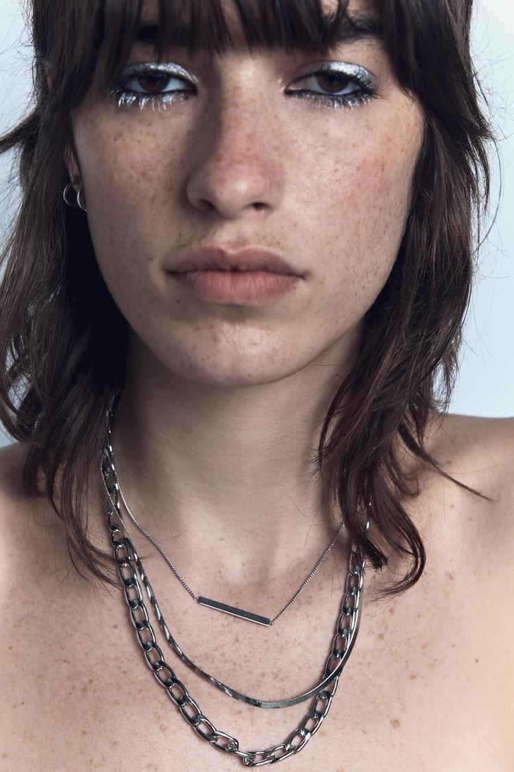 PACK OF NECKLACES