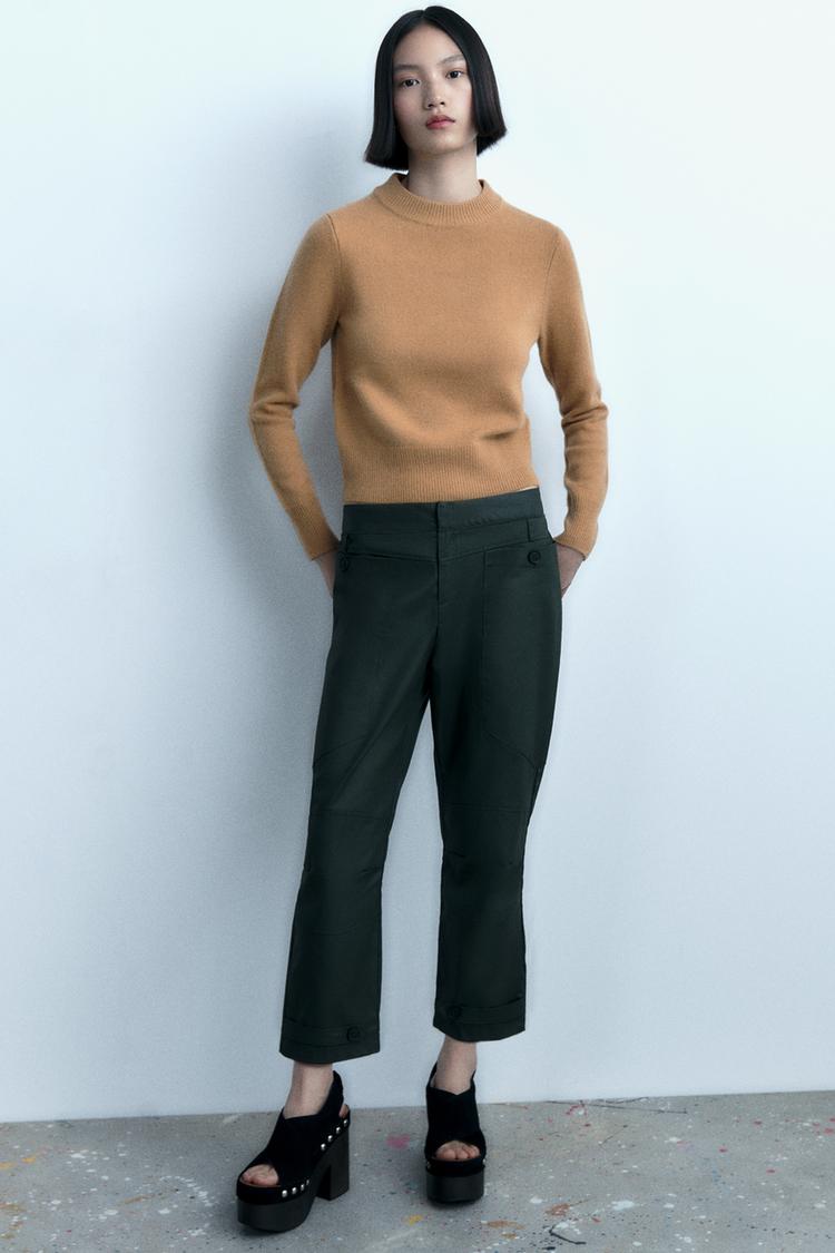 100% WOOL KNIT SWEATER