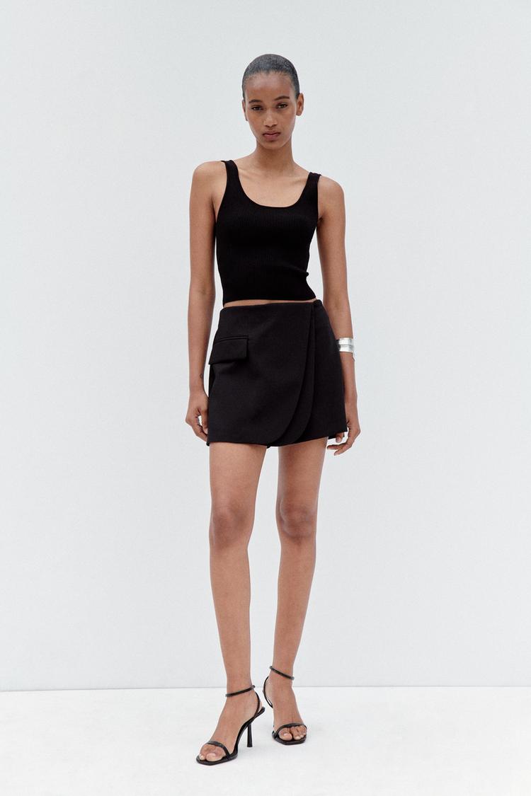 CROSSOVER SKORT WITH FLAP