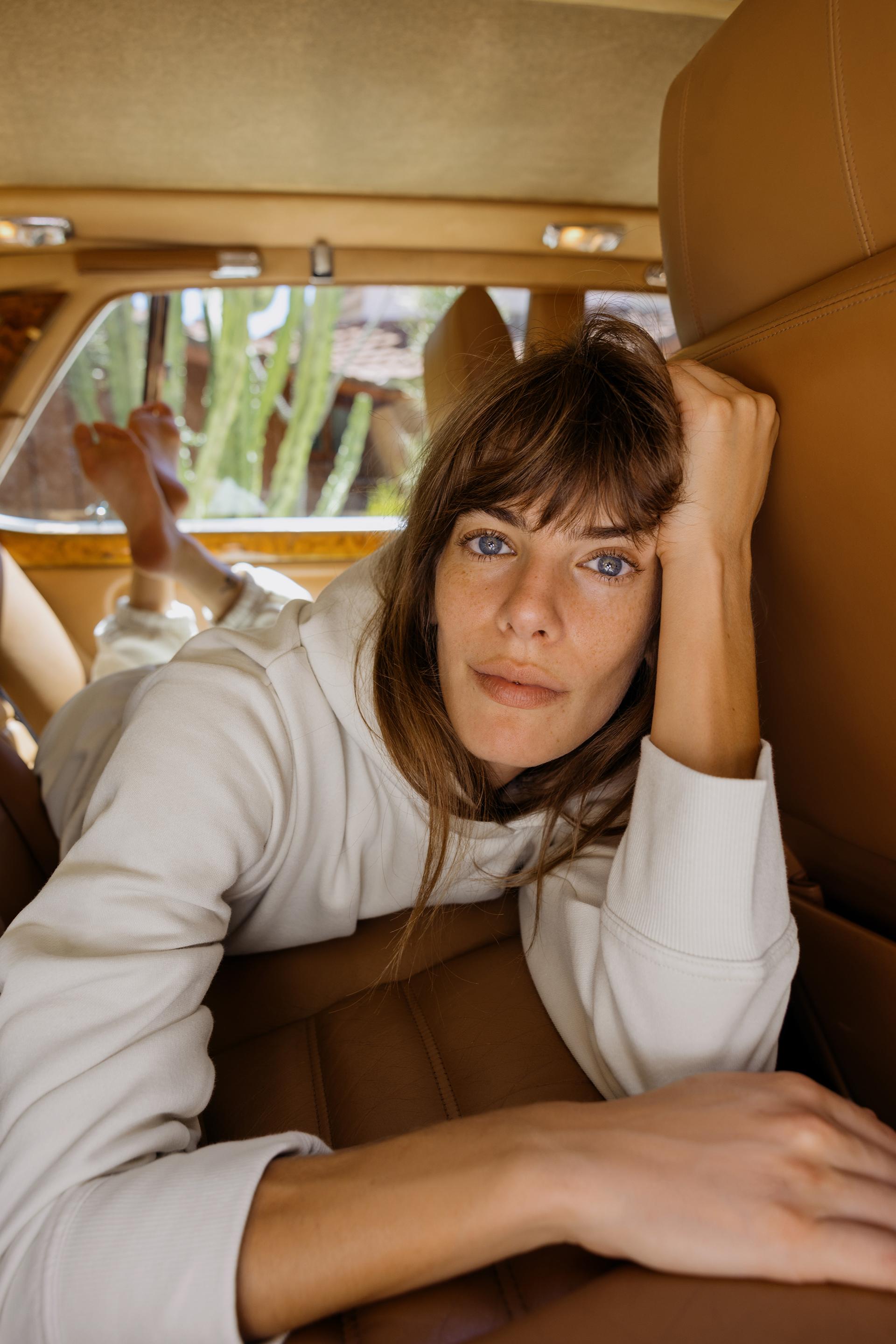 HOODIE Sand ZARA Angola hoodie-sand-zara-angola