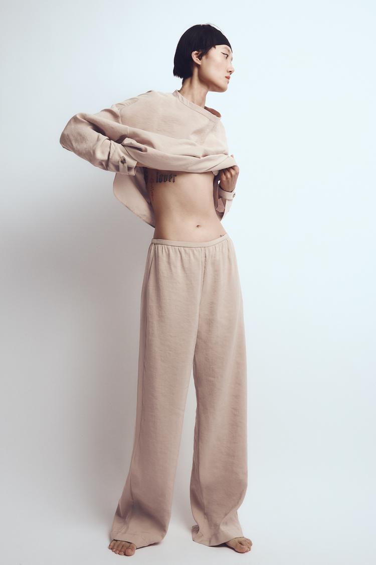 WIDE-LEG TROUSERS