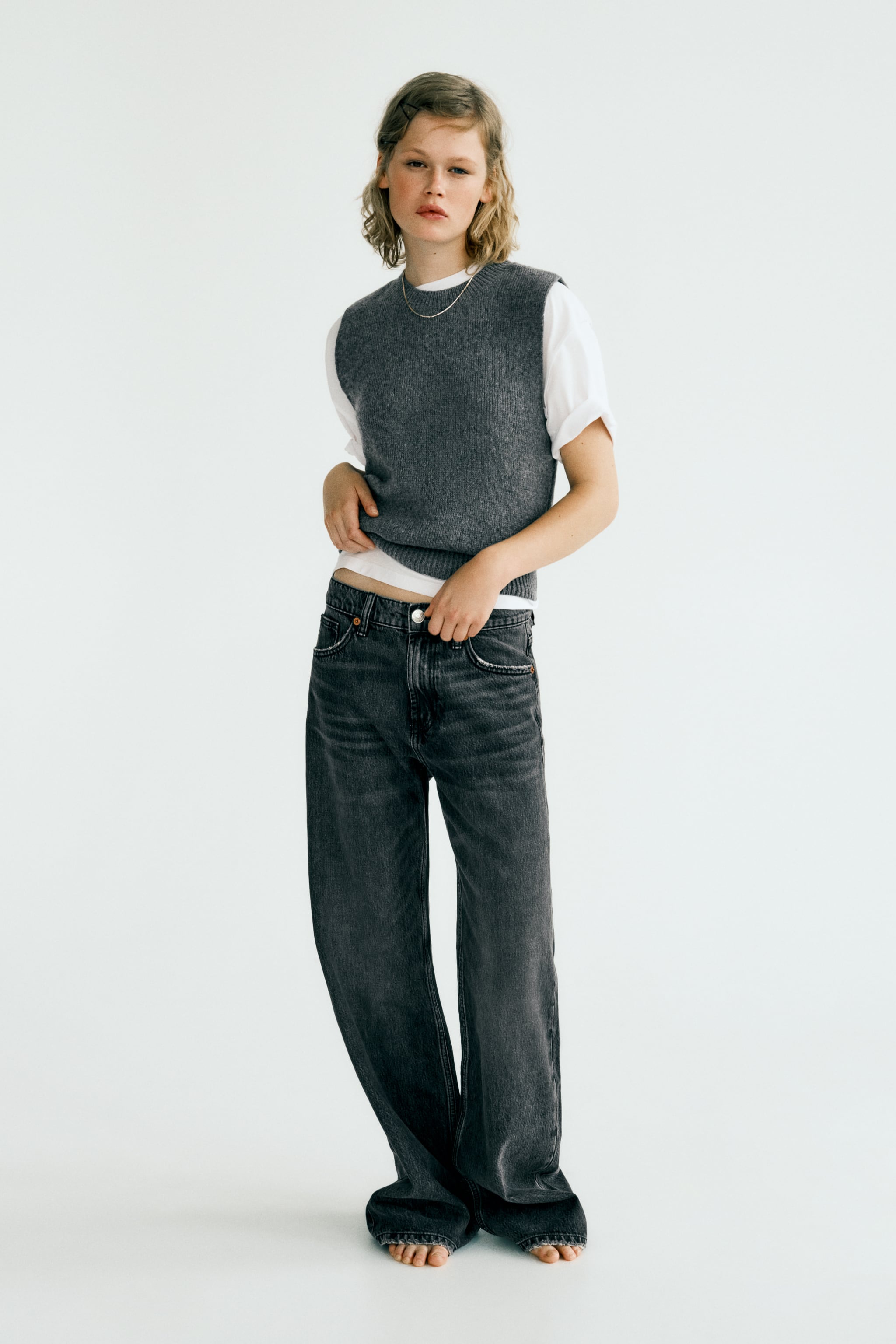 MID-RISE TRF LOOSE FIT JEANS