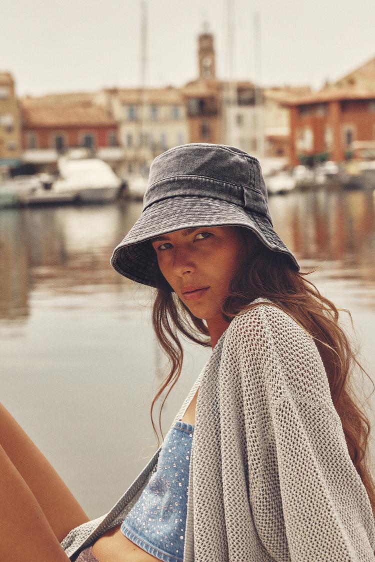DENIM BUCKET HAT