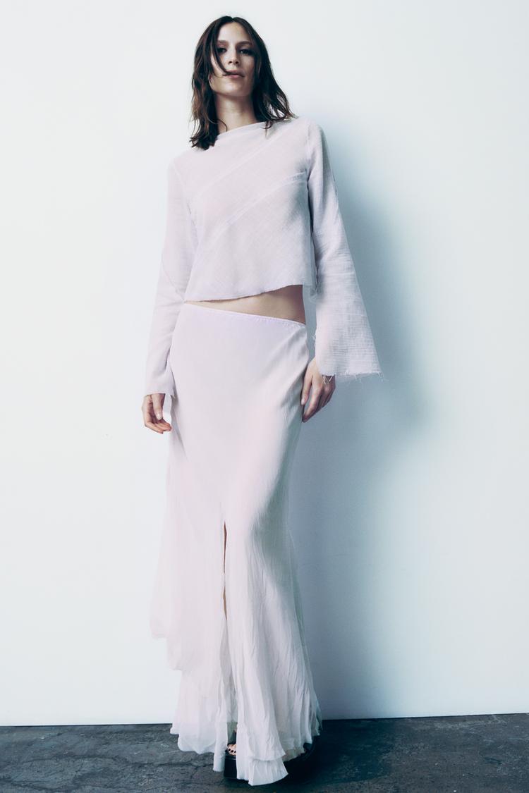 BLOUSE WITH OPEN BACK