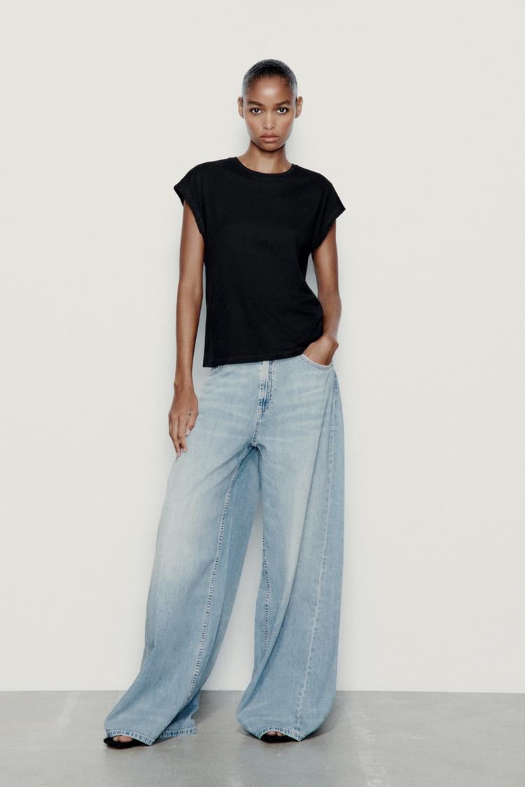 LIGHTWEIGHT COTTON T-SHIRT