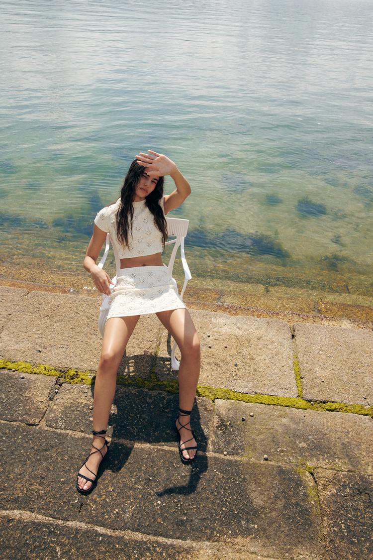 KNIT SKIRT WITH FAUX PEARLS