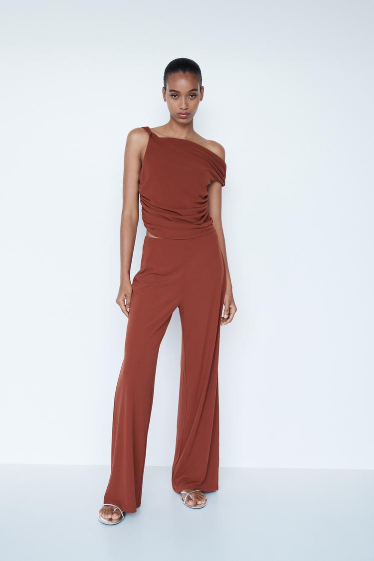 ASYMMETRIC DRAPED TOP