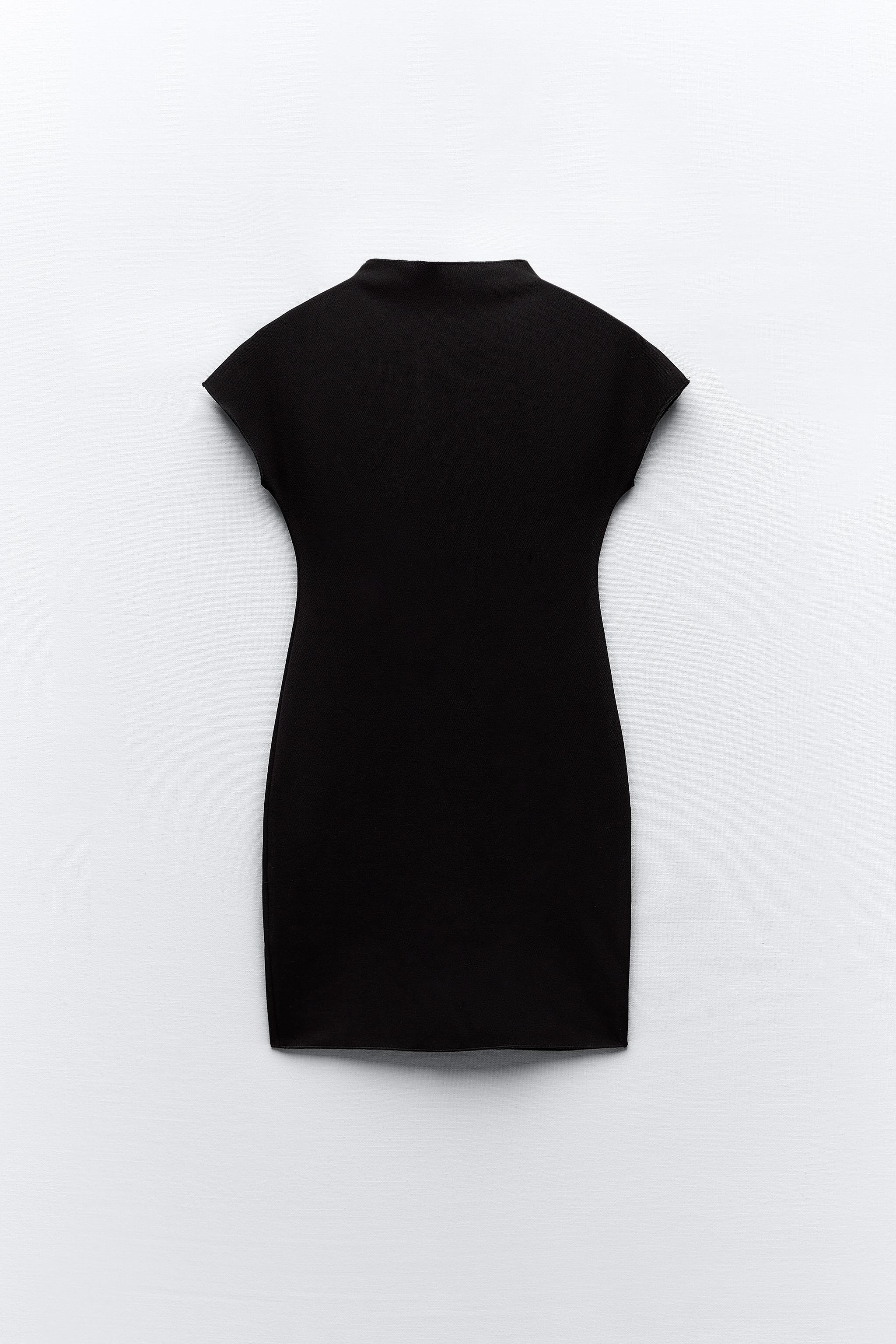 Zara SHORT STRETCH KNIT DRESS Mall of America®