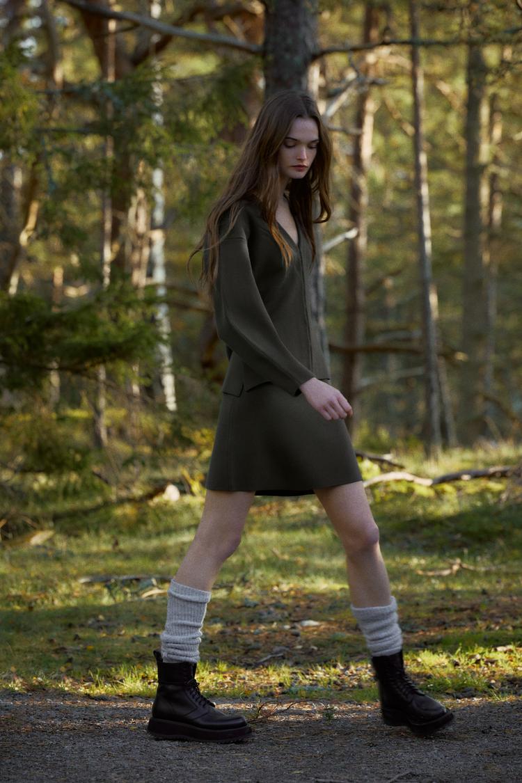 KNIT MINI SKIRT