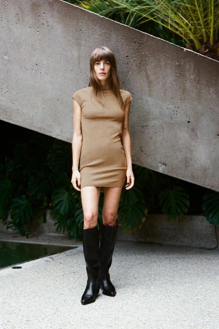 SHORT STRETCH KNIT DRESS