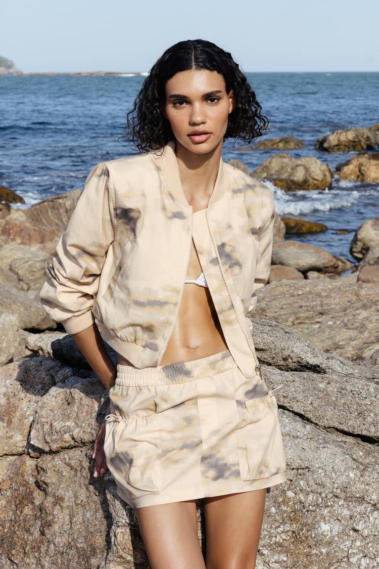 PRINTED CARGO MINI SKIRT