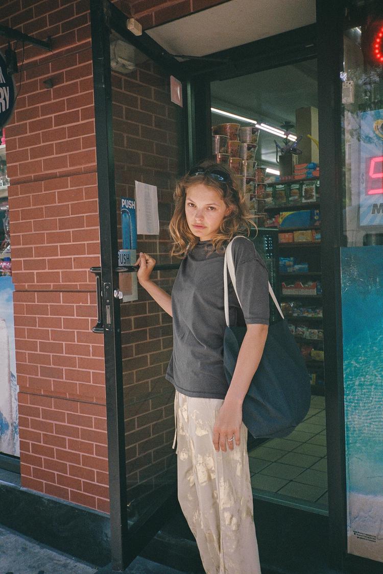 METALLIC PRINT TROUSERS