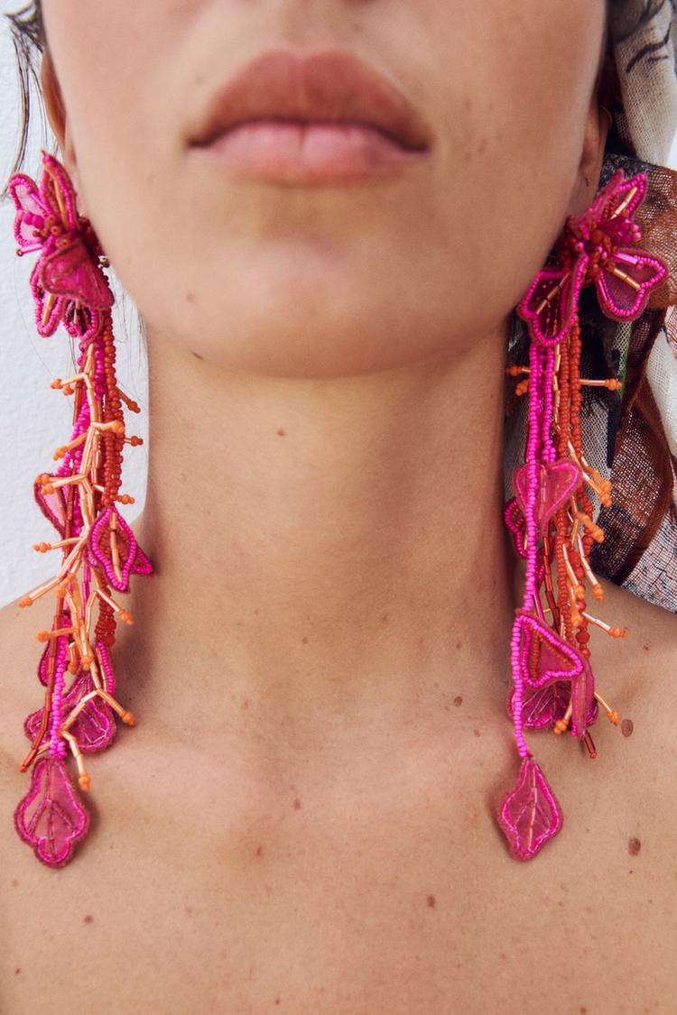 BEADED FLORAL EARRINGS