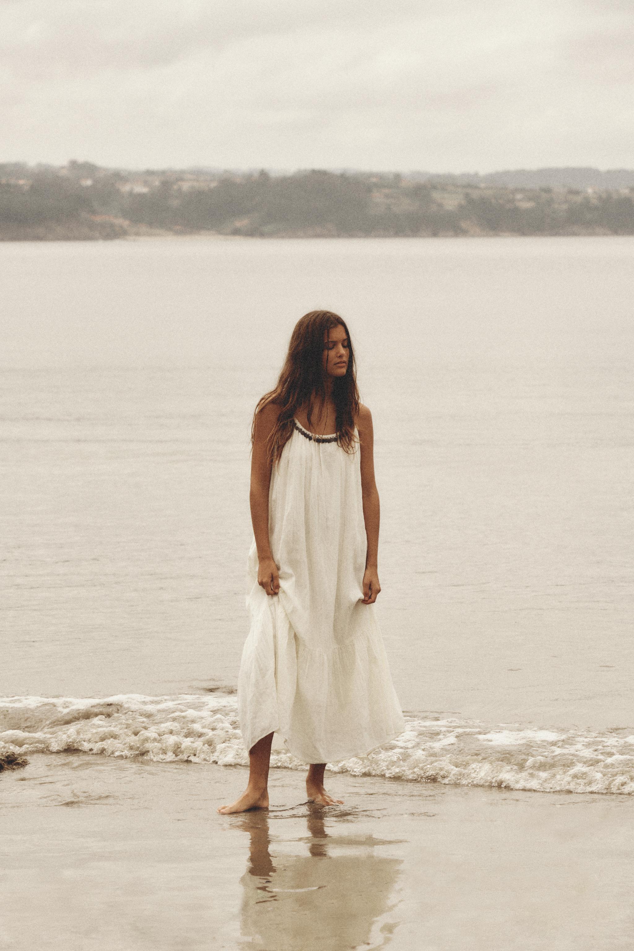 COIN MIDI DRESS
