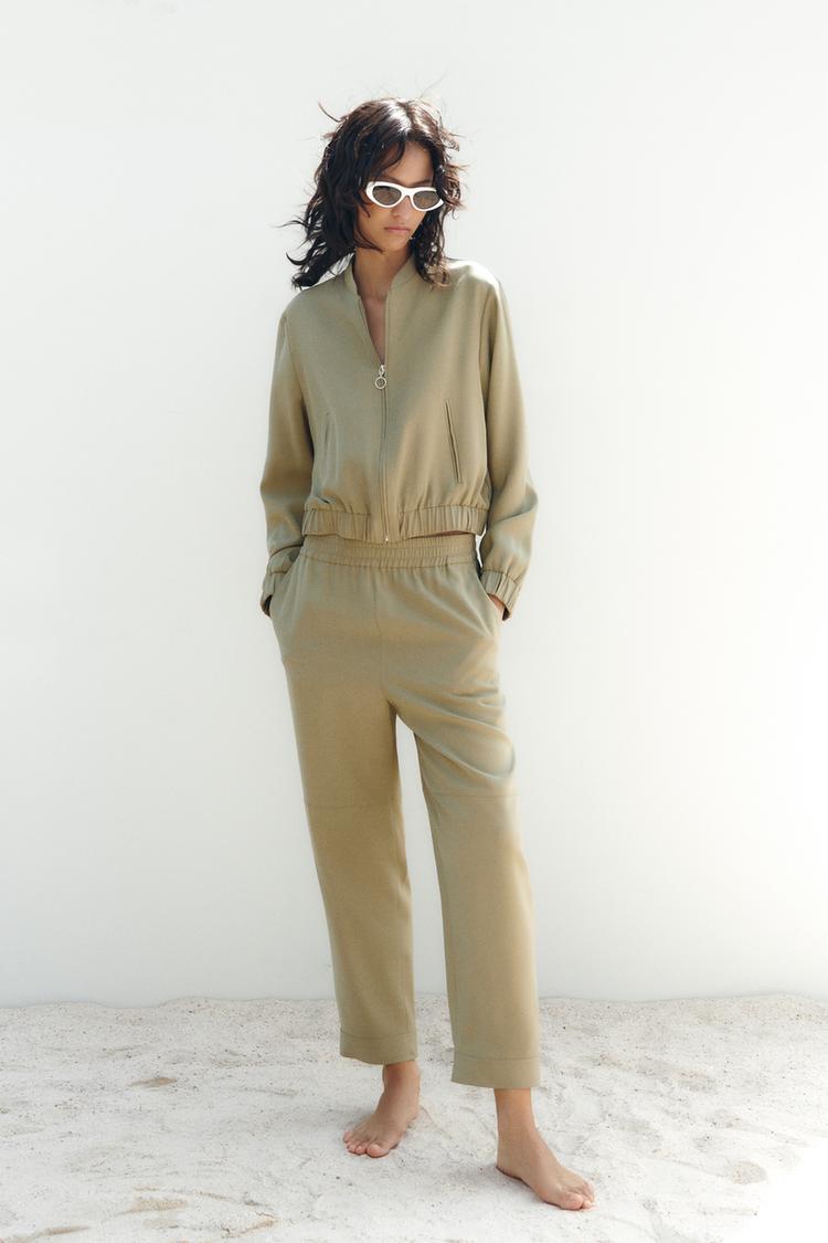 FLOWING TROUSERS WITH ADJUSTABLE HEMS
