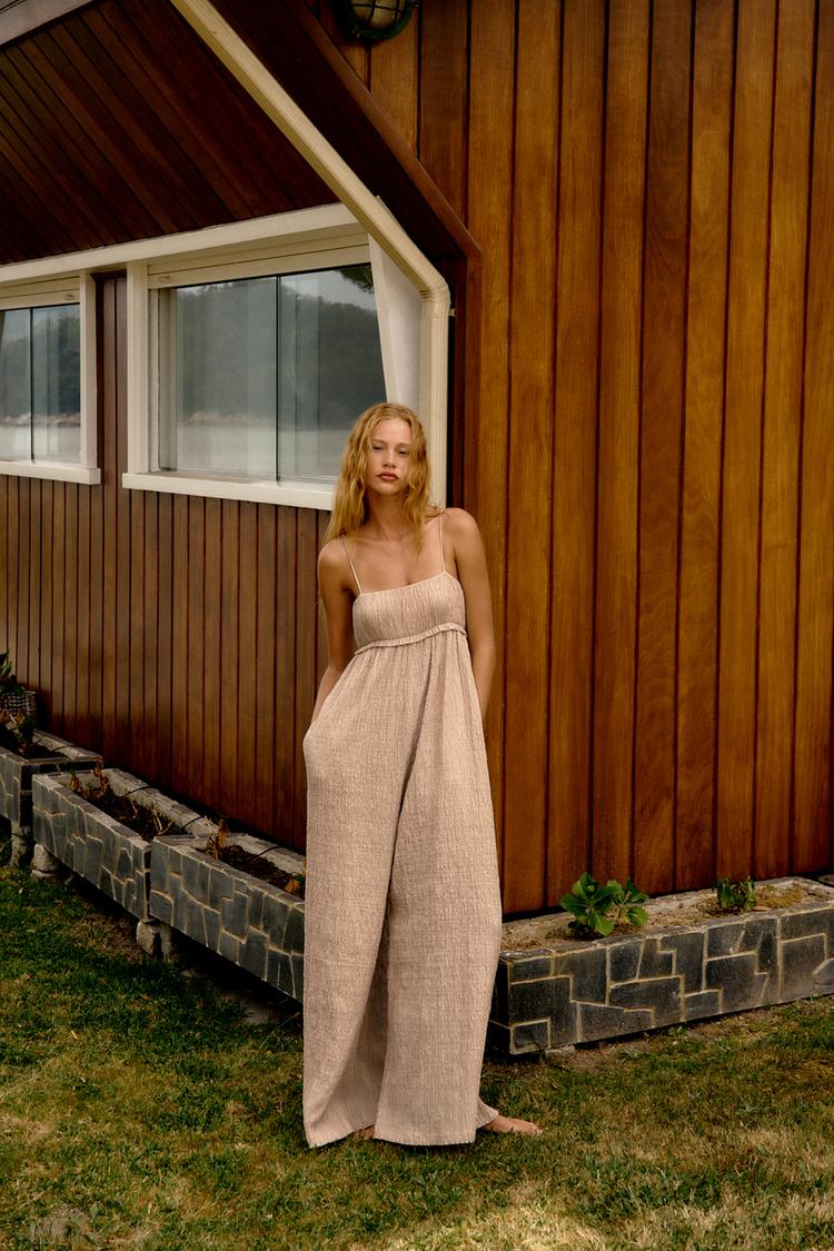 LONG TEXTURED JUMPSUIT