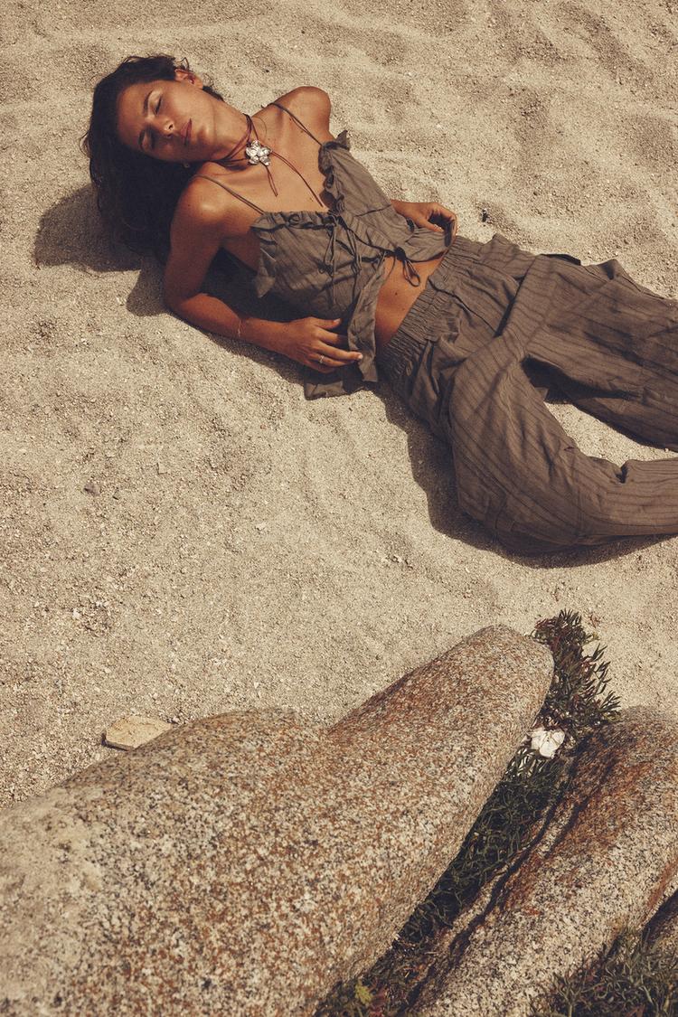 RUFFLED CAMISOLE TOP