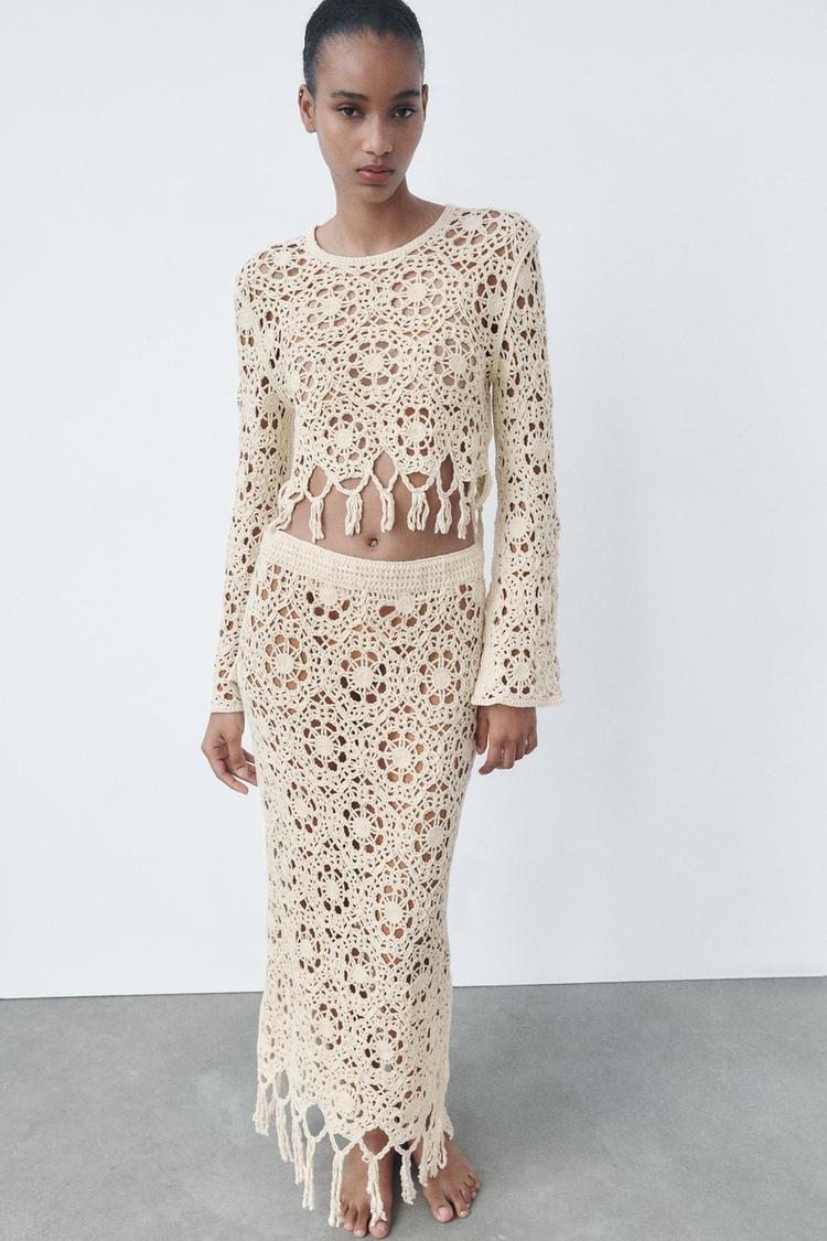 KNIT CROP TOP WITH FRINGING