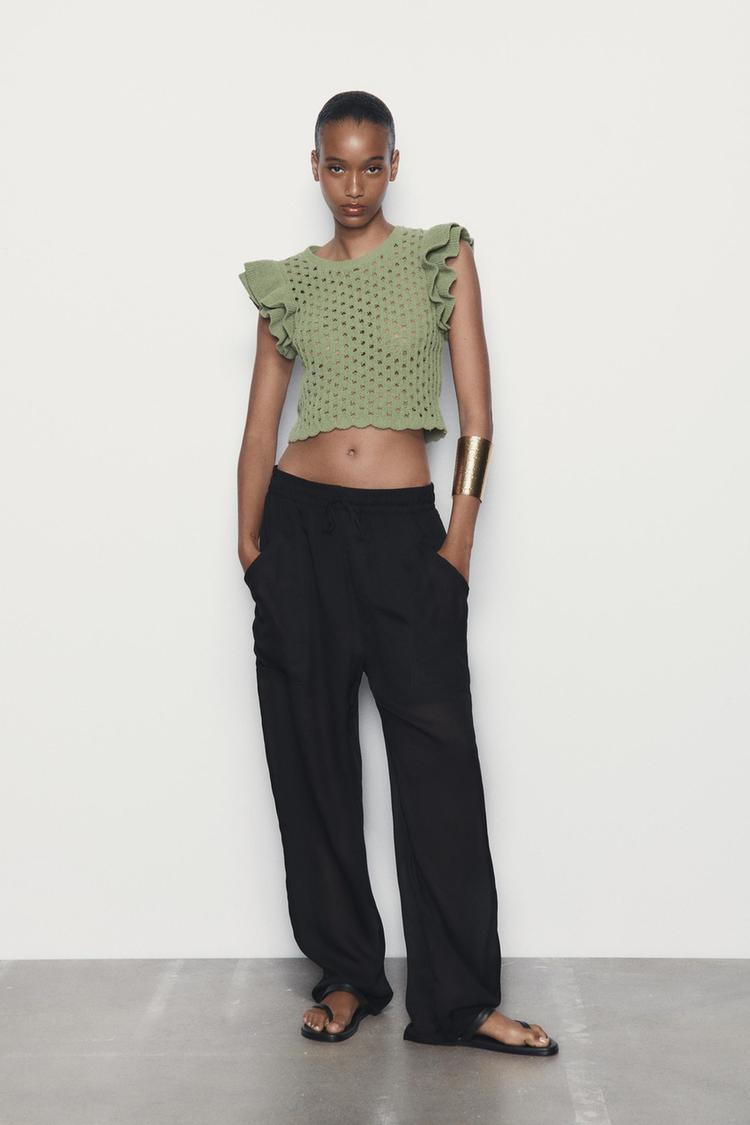 CHENILLE TOP WITH RUFFLES