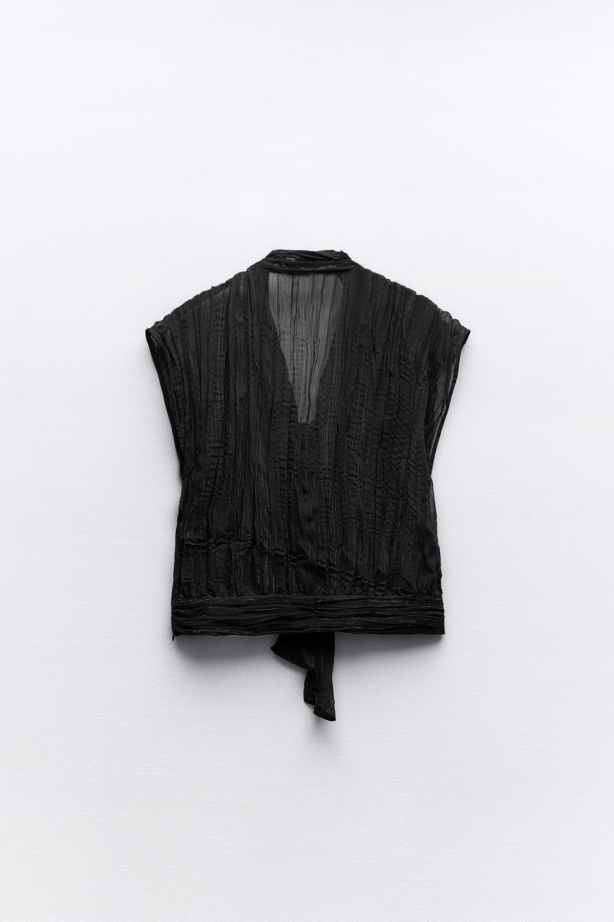 Zara TIED METALLIC THREAD TOP | Mall of America® Zara TIED METALLIC THREAD TOP | Mall of America®
