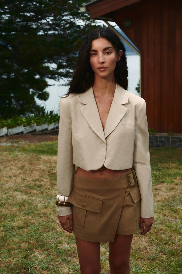 LINEN BLEND CROPPED BLAZER