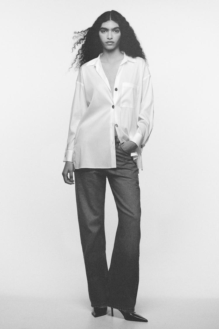 OVERSIZE BLOUSE WITH GOLD-TONED BUTTONS