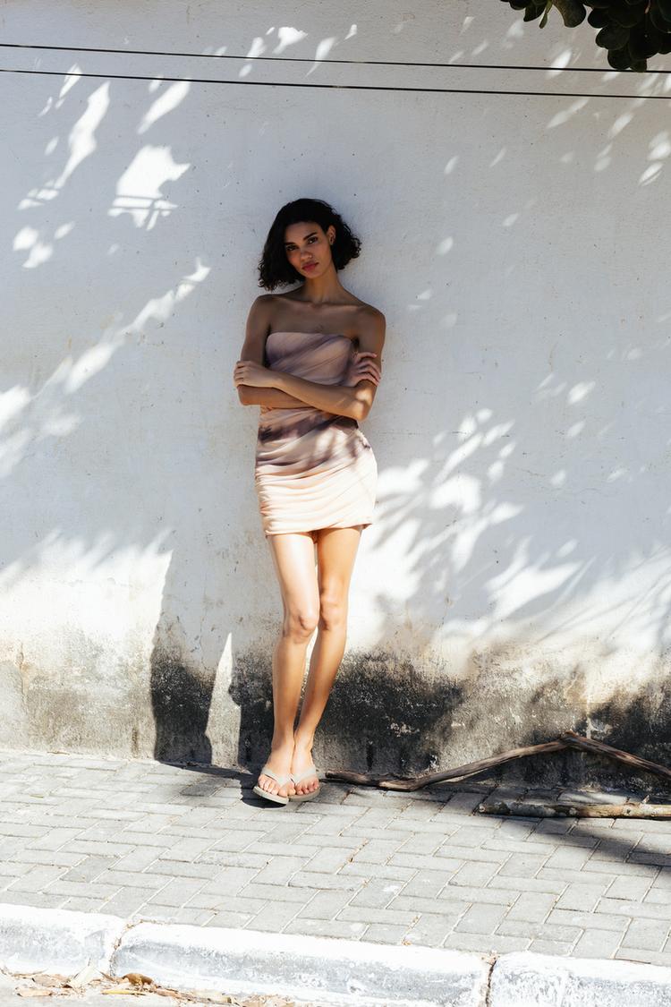 PRINTED STRAPLESS TULLE DRESS