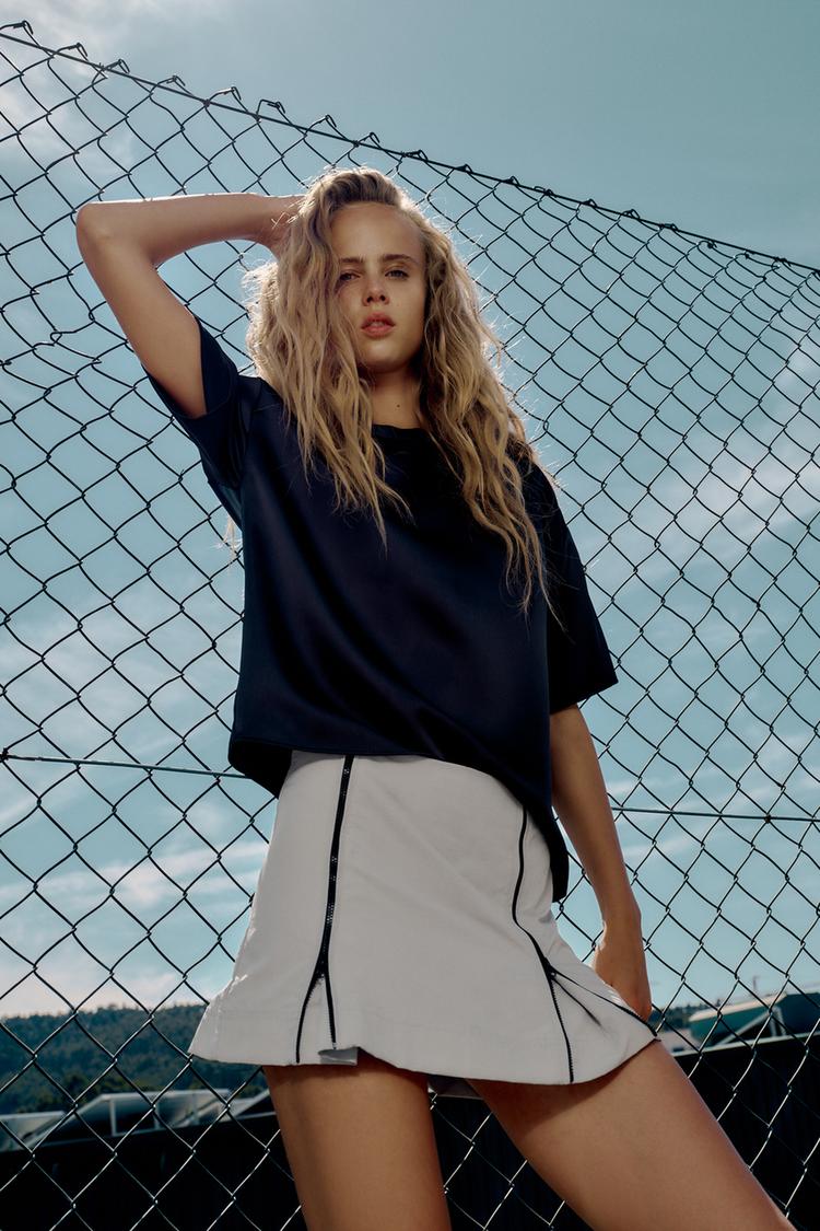 NYLON MINI SKIRT WITH ZIPS