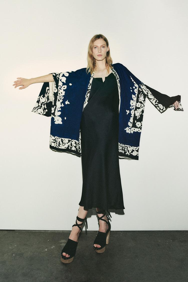 PRINTED REVERSIBLE KIMONO