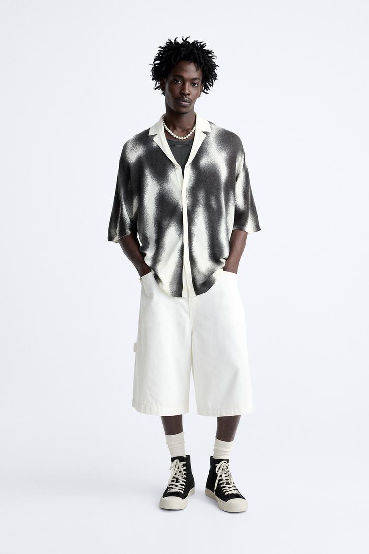 ABSTRACT PRINT KNIT SHIRT