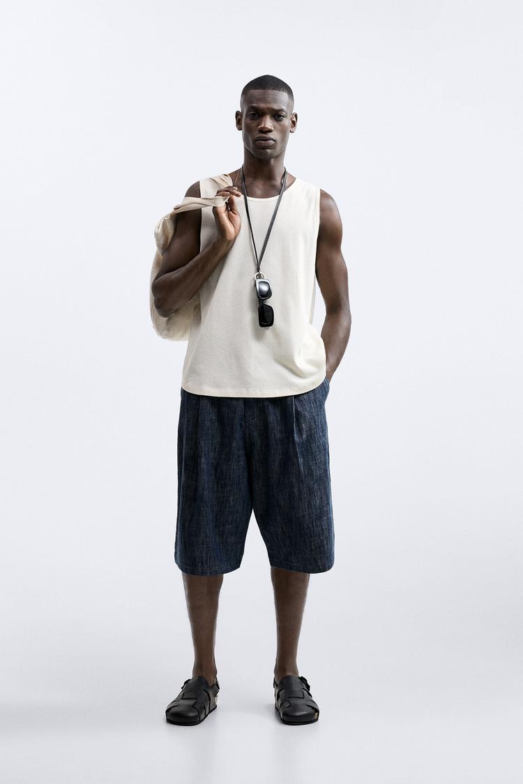 MESH TEXTURE T-SHIRT