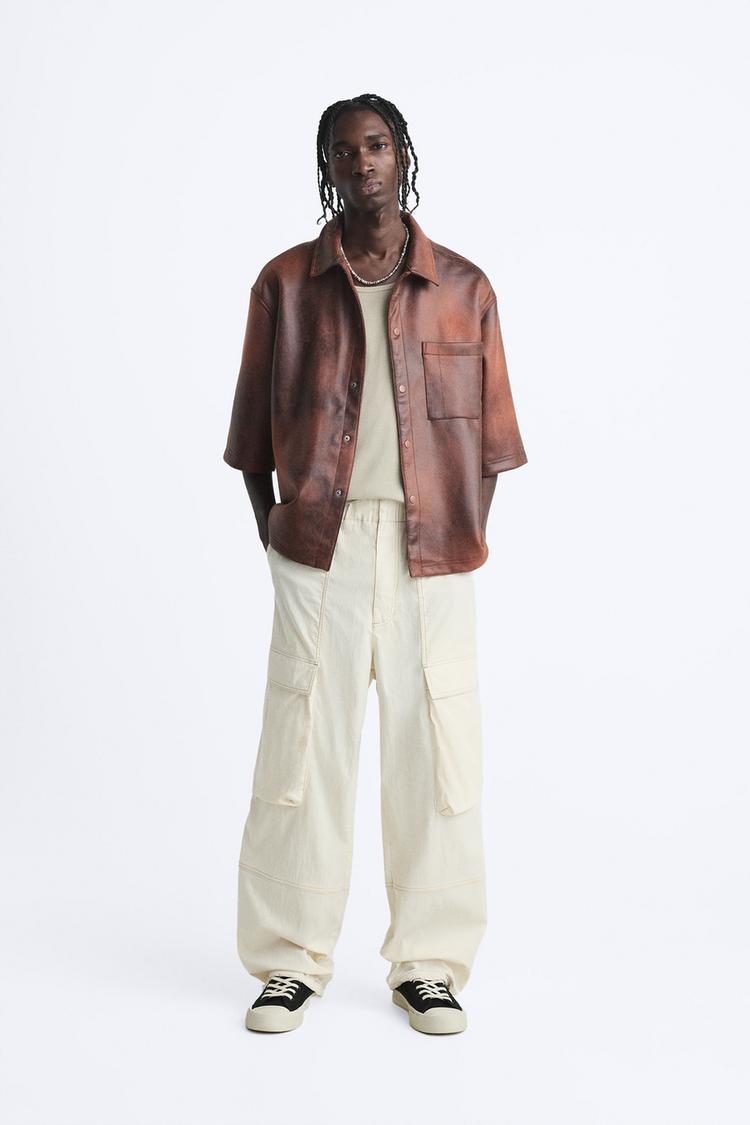 CARGO TROUSERS WITH CONTRAST TOPSTITCHING
