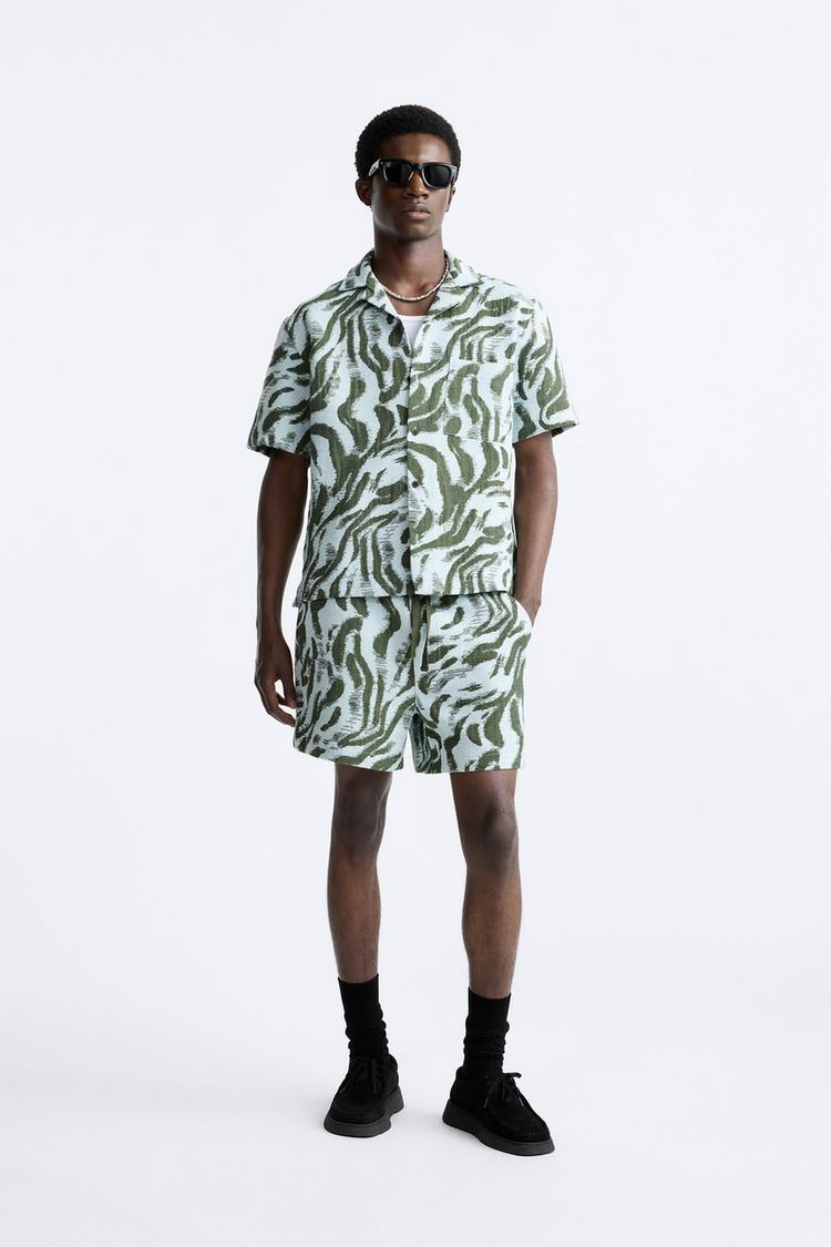 ABSTRACT JACQUARD SHIRT